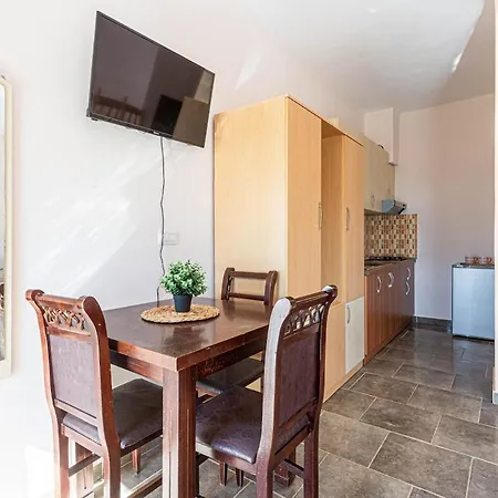 Appartement Radhima Res 19 - Apt, Sea View, Kitchen *