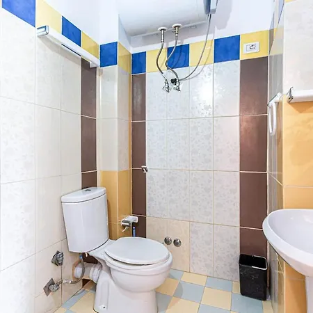 Radhima Res 19 - Apt, Sea View, Kitchen Appartement